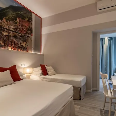 Casa de hóspedes Aquamarina 3*