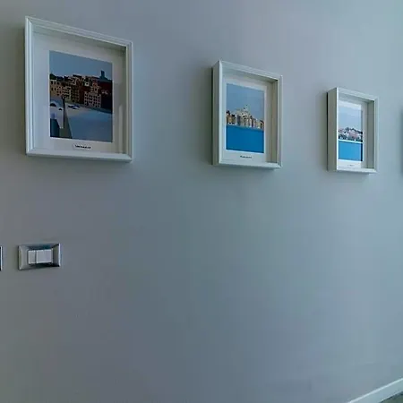 بيت ضيافة Aquamarina لا سبيتسْيا