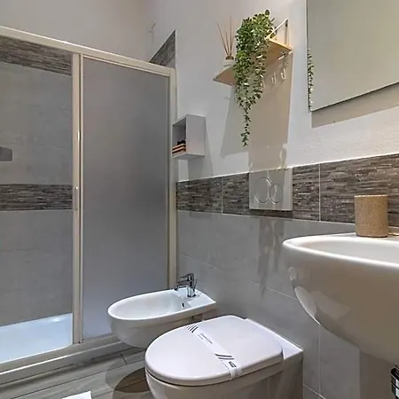 Aquamarina بيت ضيافة لا سبيتسْيا
